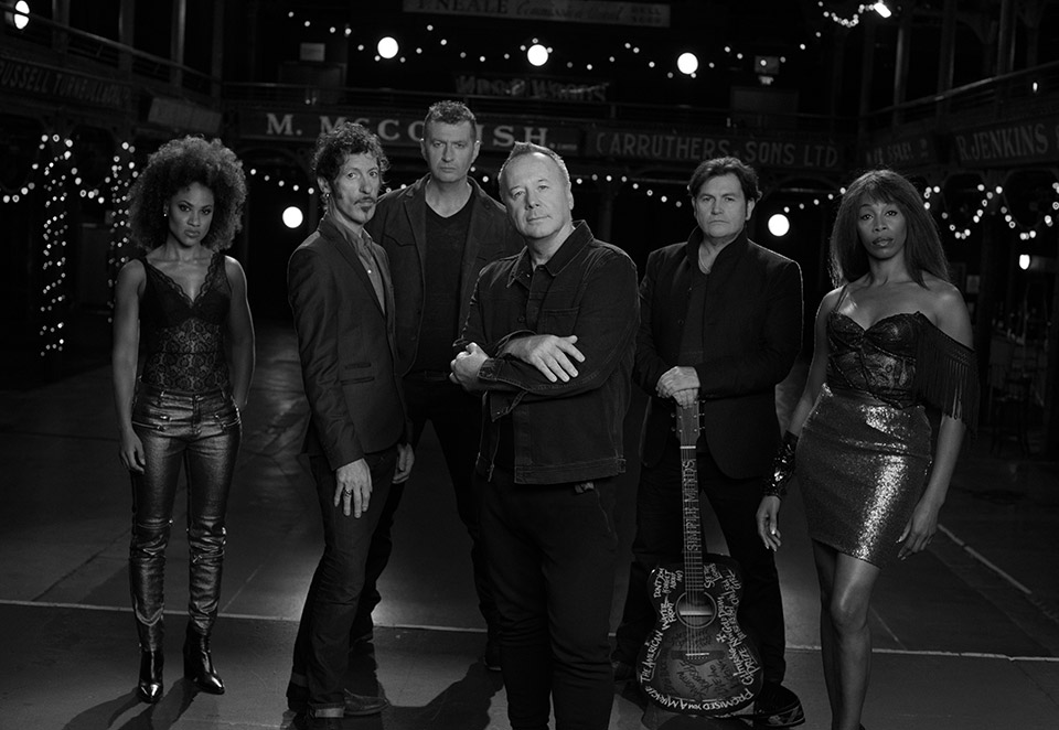 Simple Minds de regresso a Portugal em acústico
