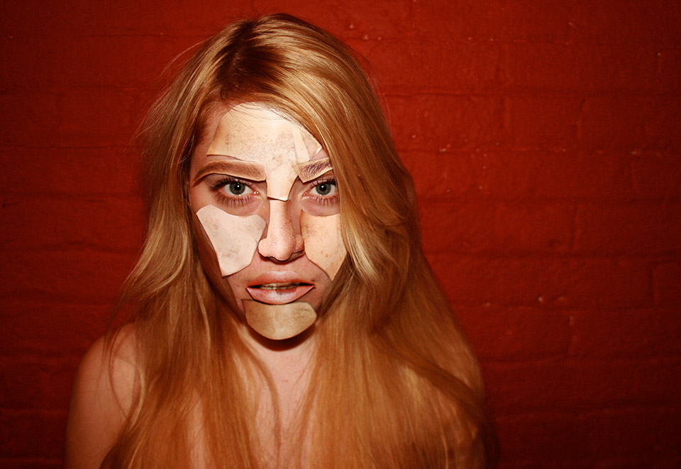 Pharmakon de regresso ao nosso país