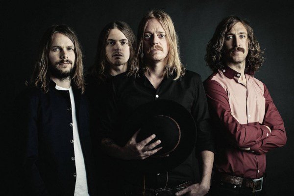 Graveyard com concerto em Portugal