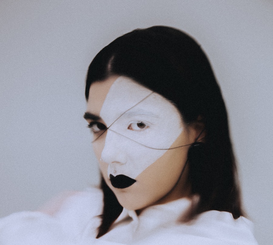 “Over and Out”: já nos podemos apaixonar pelo disco de estreia de IVY