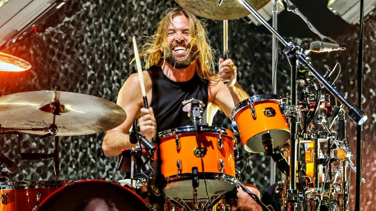 Taylor Hawkins (1972 – 2022)