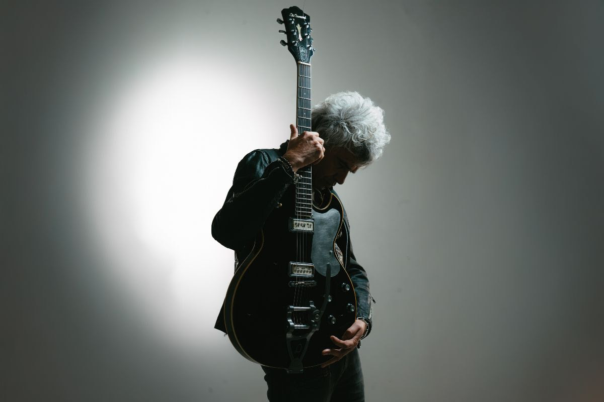 Tó Trips & Fake Latinos atuam na Casa Capitão