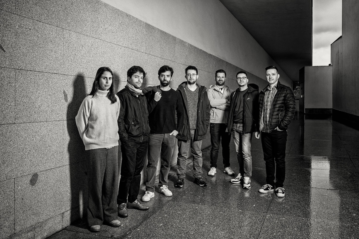 ars ad hoc editam disco de estreia