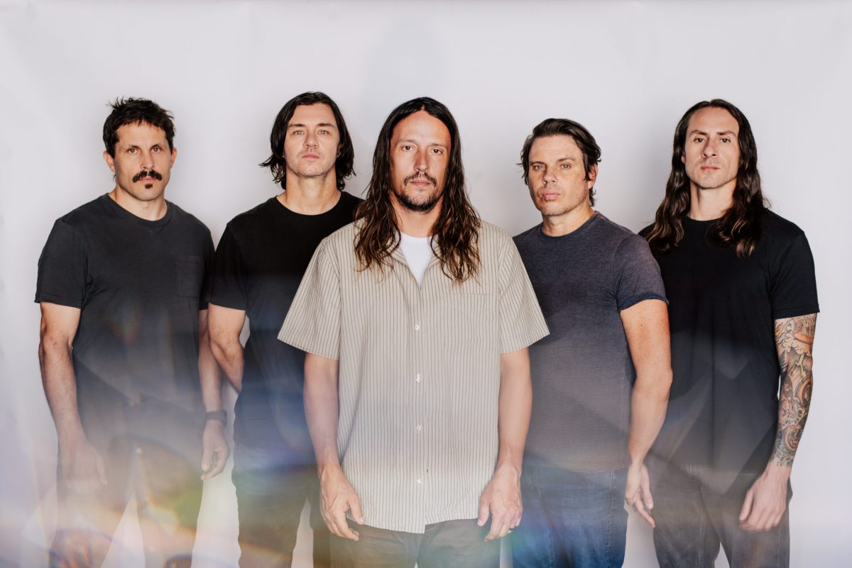 Saosin regressam com novo single após mais de uma década