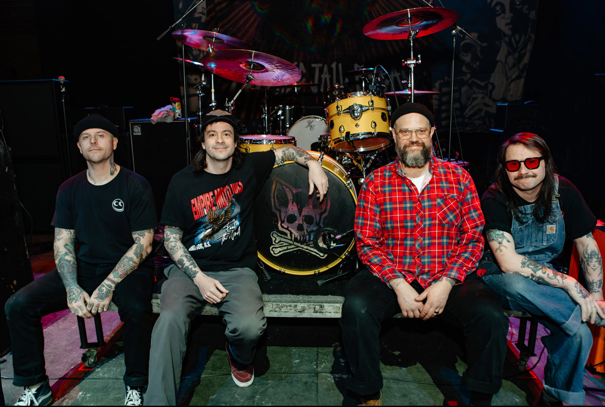 Cancer Bats anunciam novo álbum “Give Me Dirt” e lançam o single “Stay Stuck”
