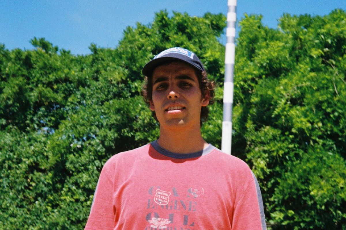 O Simples Mente e luto lançam “desenho novo” pela Biruta Records e Trash Cat Records