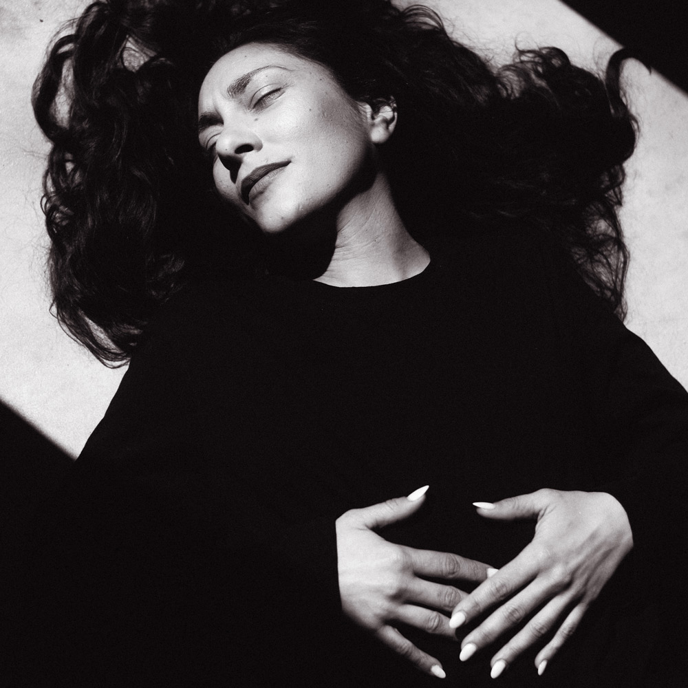 “Amor E Magia” de Sarah Negra