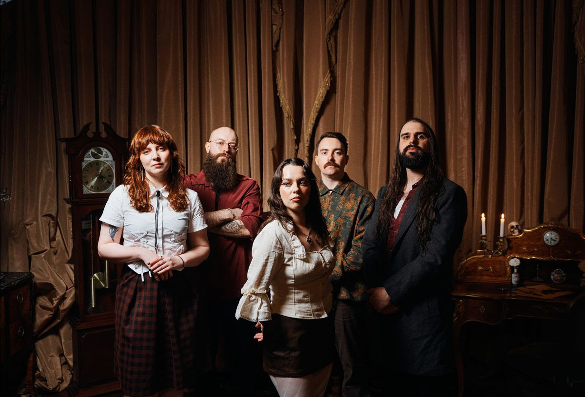 Future Static anunciam novo álbum “Ornaments & Memories”