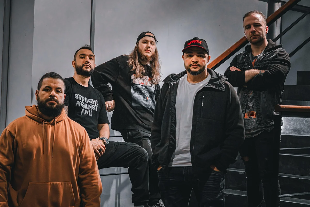 Straight Against Fall lançam o EP “Echoes of Chaos”
