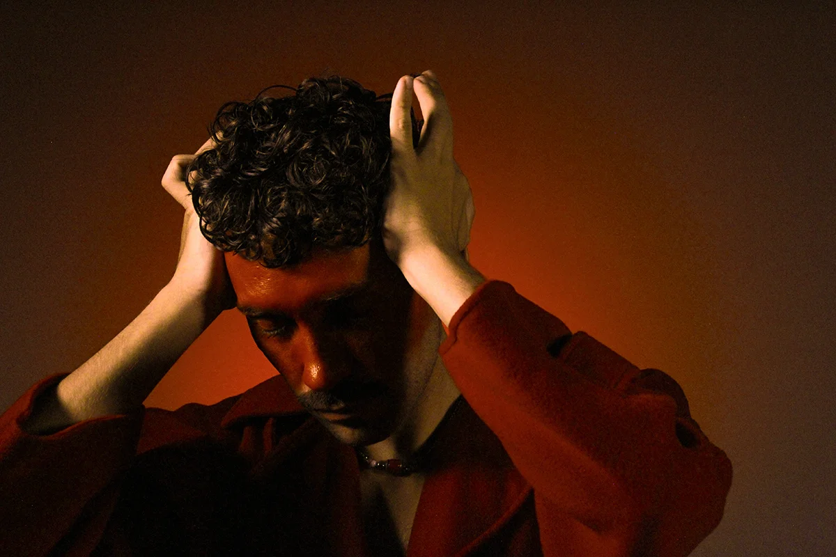 Basalto lança “Sunburn”, primeiro single de “Words Into Dust”