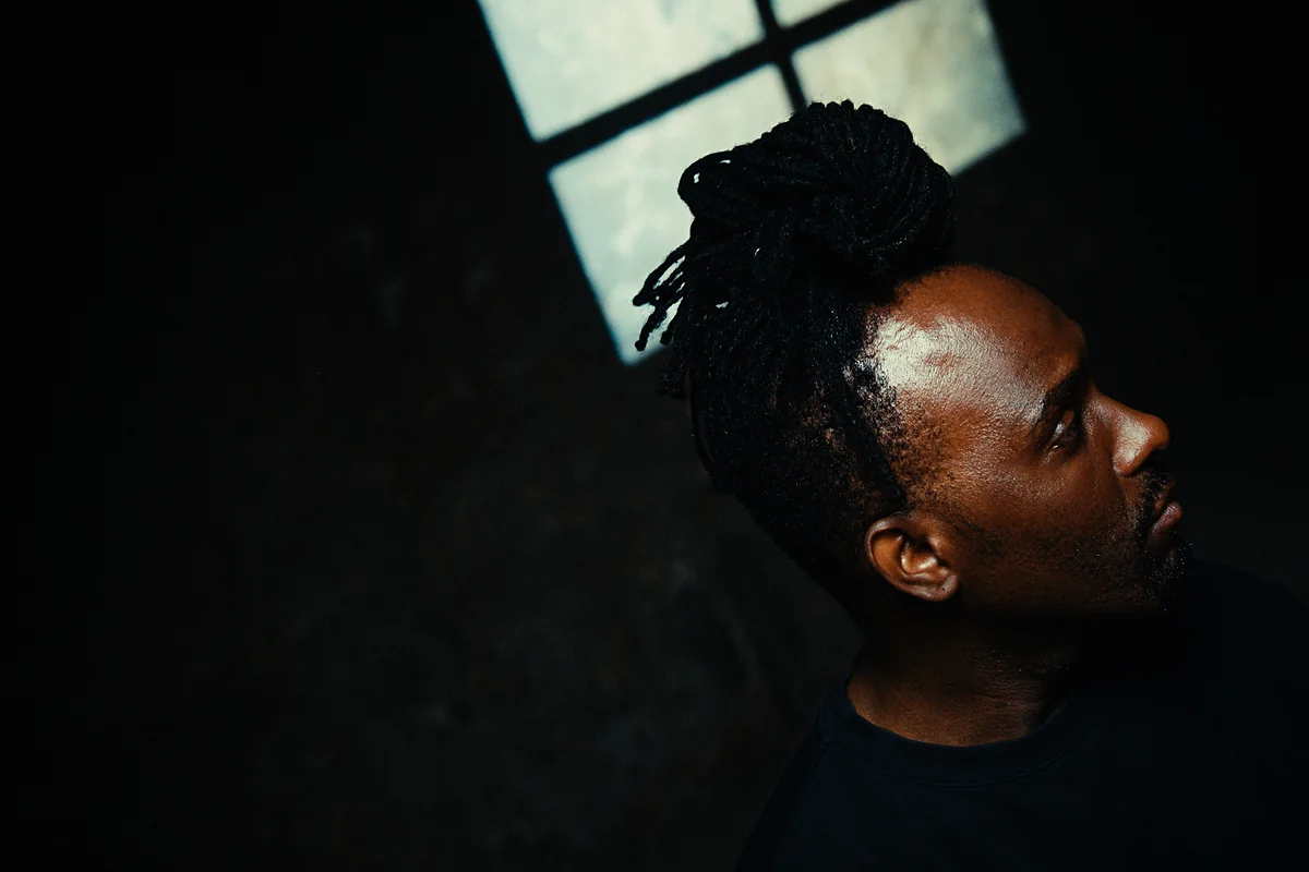 Bob Da Rage Sense lança “Palavras Que Valem Mais Que Mil Imagens” com Man Beza